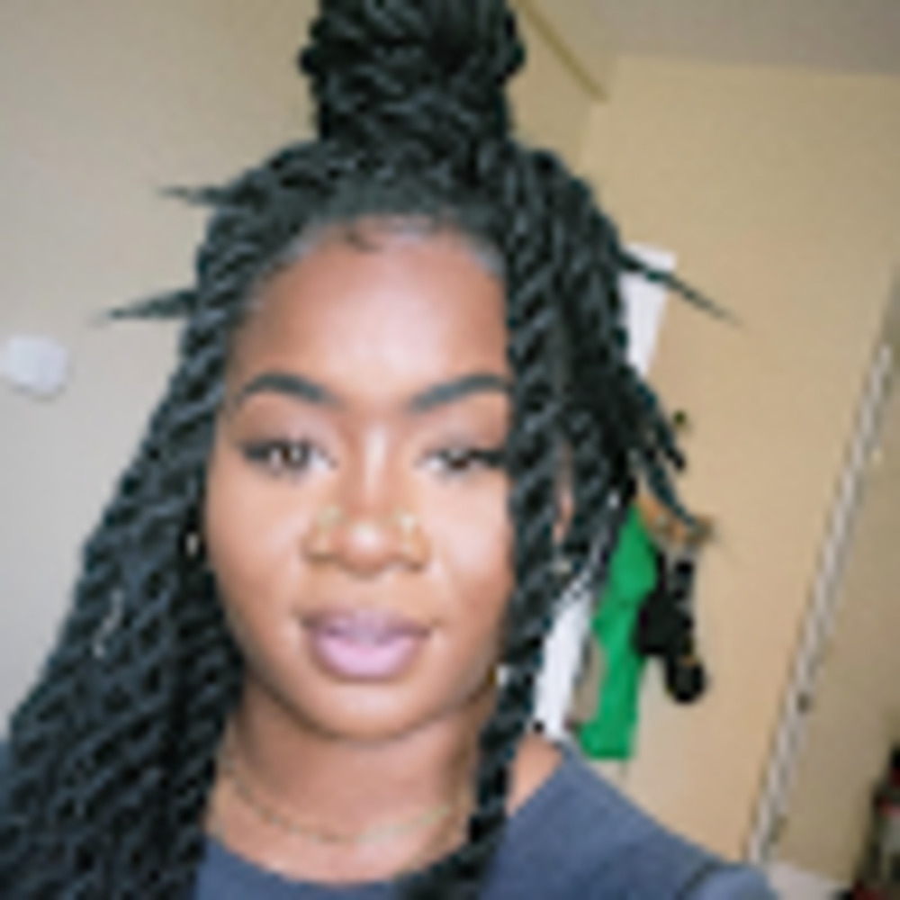 Meet your Posher, Briara